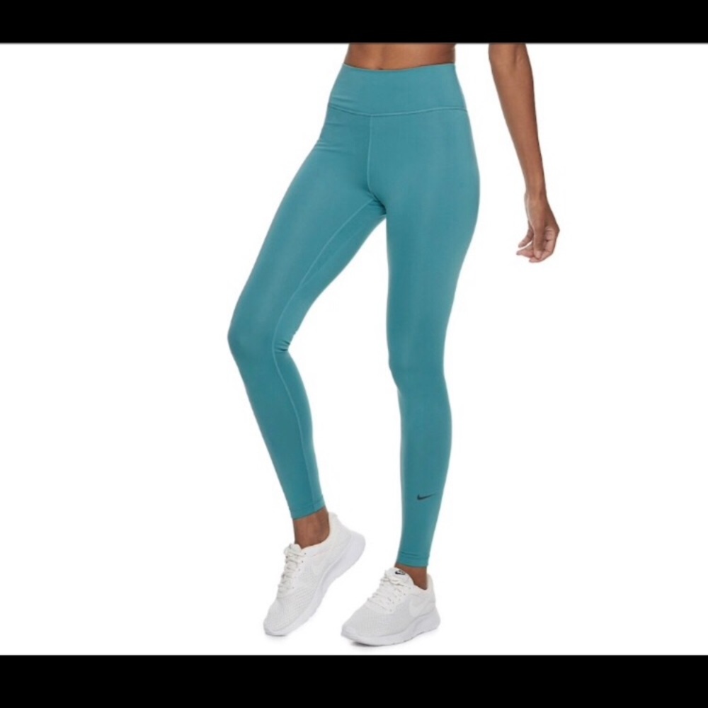 Women's Nike One Tight